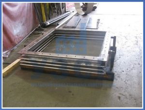 прямоугольные линзовые компенсаторы в Надым